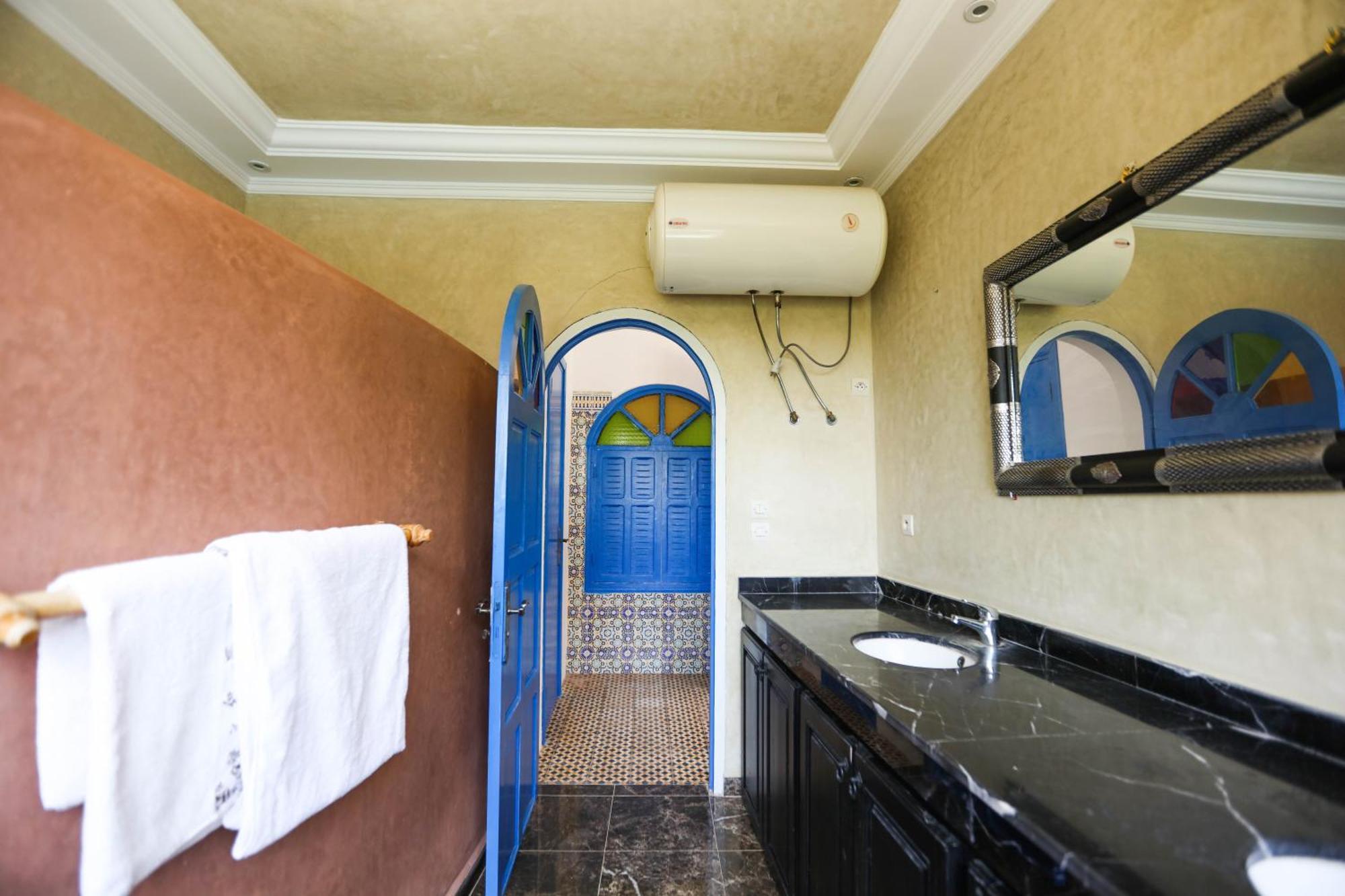 Riad Isla Szavíra Kültér fotó