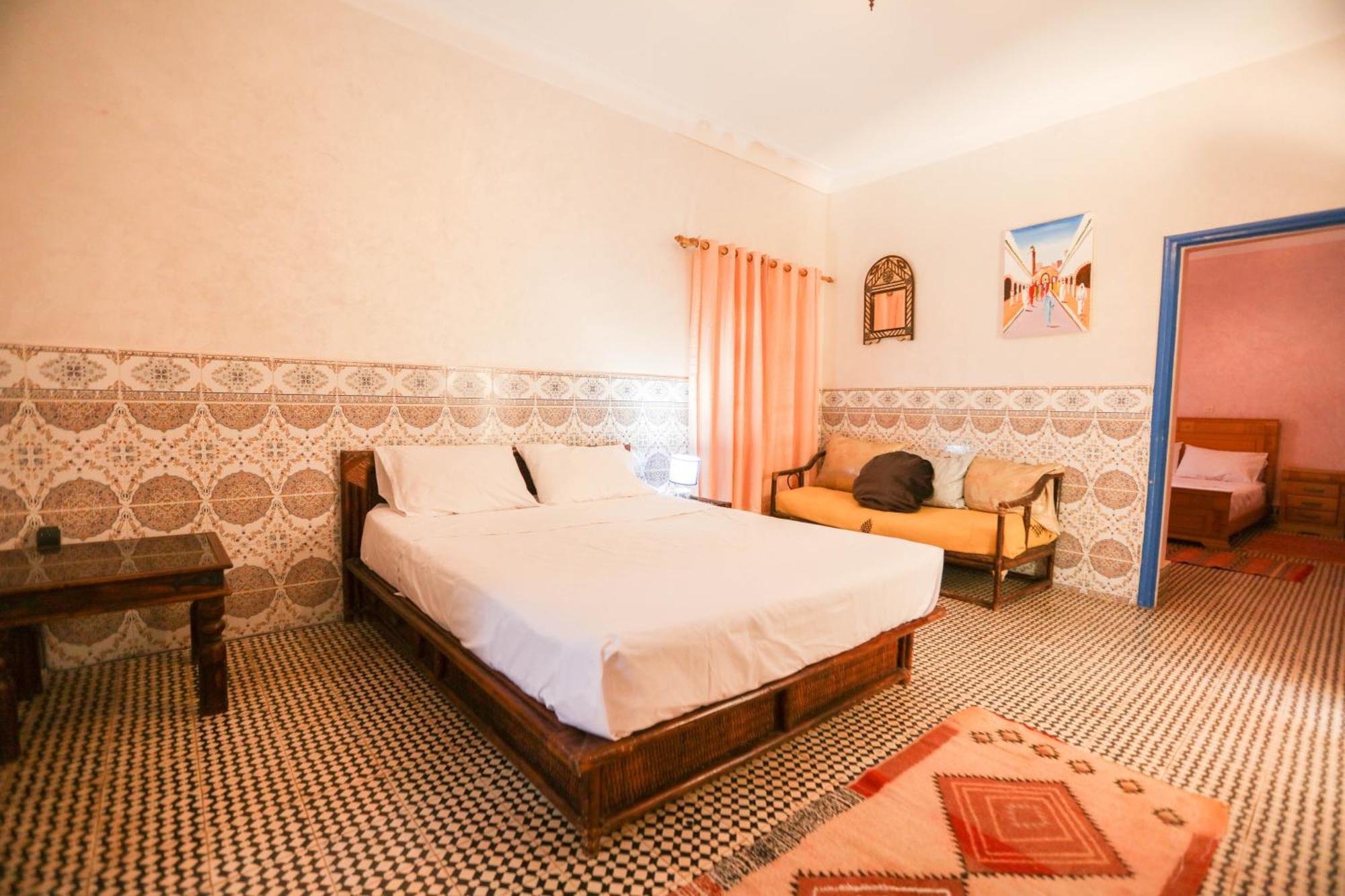 Riad Isla Szavíra Kültér fotó